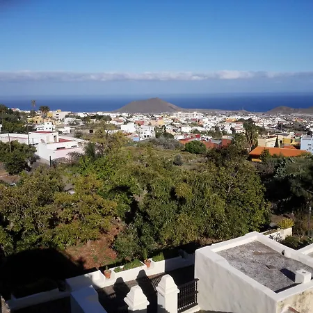 ホテル Rural La Raya 1866 3*