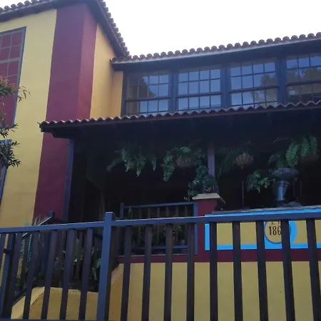 Rural La Raya 1866 Hotel 3*